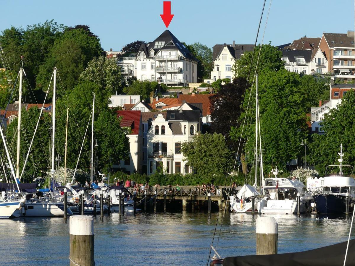 Stadtvilla Mit Hafenpanorama Flensburg Exterior photo